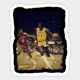 Bob McAdoo vs Julius Erving, 1981 Sticker